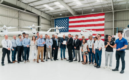 Archer Receives FAA Certification to Begin Operating Commercial Airline The FAA presenting Archer’s Airline Team and representatives from United with Archer’s Part 135 Certificate.