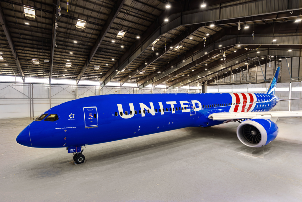 United Unveils Custom "Stars and Stripes" Livery to Celebrate America’s 250th Anniversary New York Airport United Airlines' special livery on its Boeing 787-10 for its 250th anniversary showcases a striking red, white, and blue design.