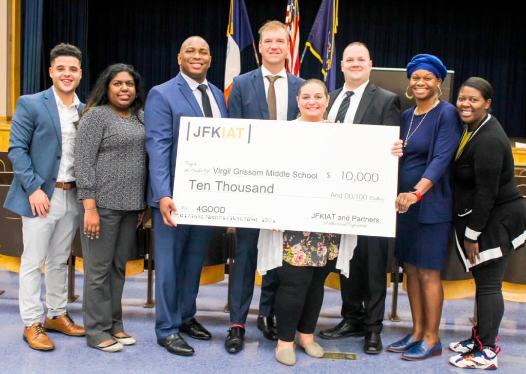 JFKIAT Presents $150,000 in Donations to Local Queens Nonprofit Organizations New York Airport 4GOOD Donation 20221031203929 IMG 7568 Metropolitan Airport News
