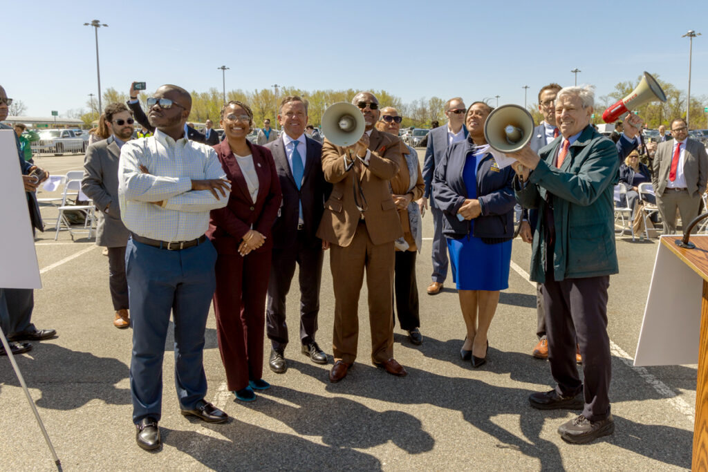 Gov. Hochul Announce Groundbreaking for New York State's Largest Solar Carport and Battery Storage System at JFK Airport New York Airport Gov. Hochul Announce Groundbreaking for New York State's Largest Solar Carport and Battery Storage System at JFK Airport