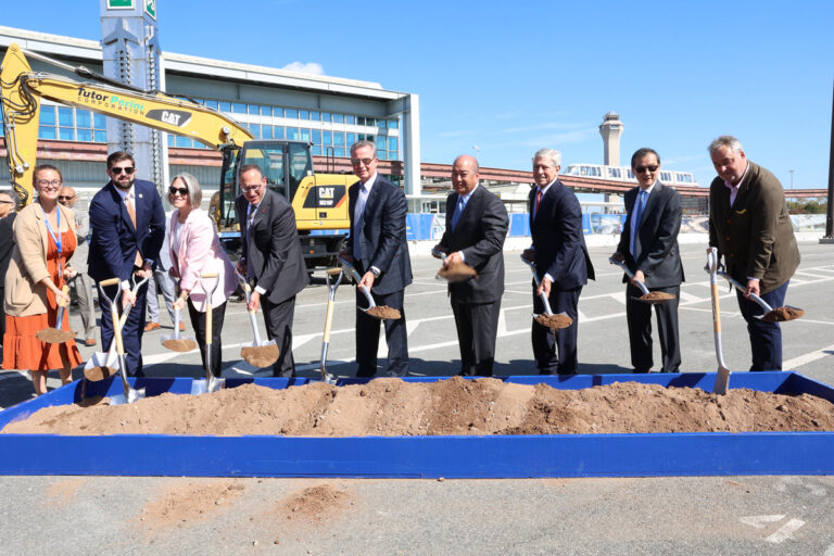 PANYNJ Breaks Ground on AirTrain System at Newark Liberty International Airport 54838914736 1aedcf8b9d k Metropolitan Airport News