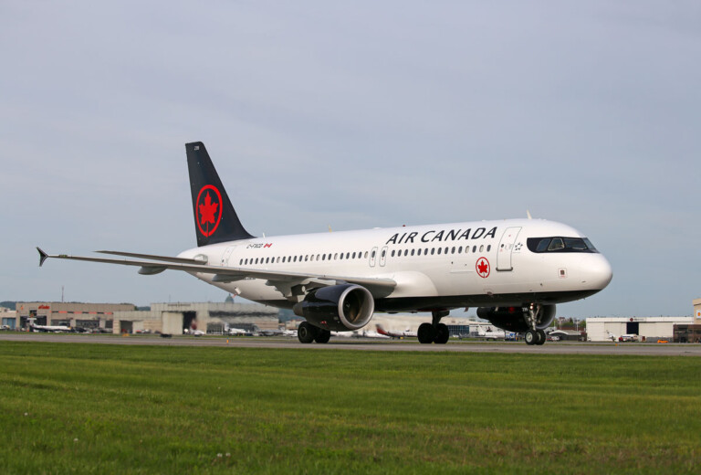 Air Canada A320-300