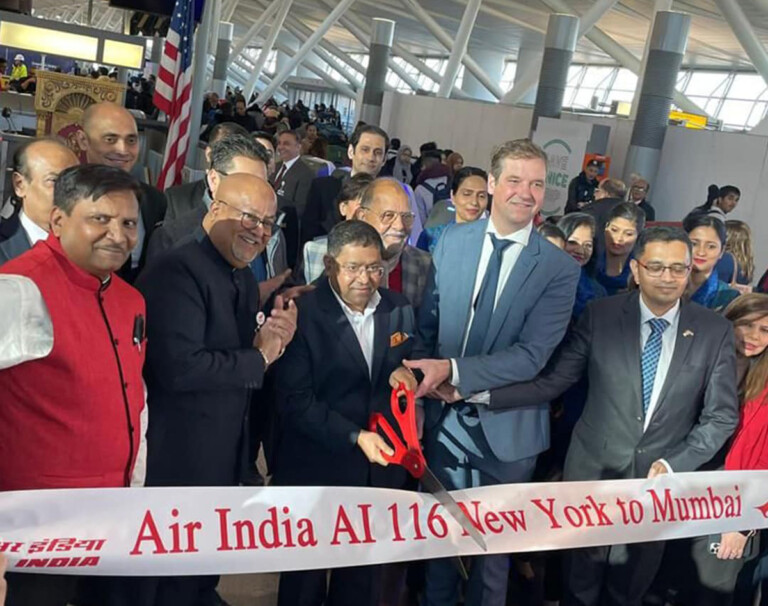 Air India Resumes Non-stop Service Between Mumbai and New York Air India Resumes Non stop Service Between Mumbai and New York JFK Metropolitan Airport News