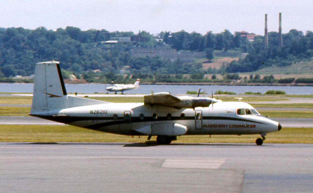 Henson Airlines and Its Code-Share Operations New York Airport Nord 262 as Allegheny Commuter