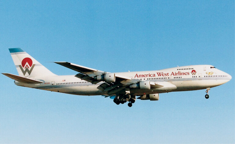 Boeing 747-200B