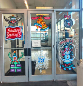 American-Airlines-bld-79-inner-lobby-doors-and-window New York Airport American Airlines bld 79 inner lobby doors and window Metropolitan Airport News