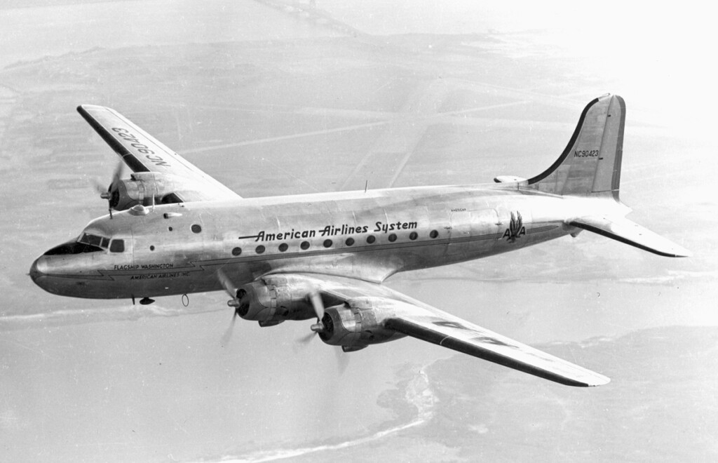 Transcontinental by Air Throughout the Years New York Airport American Airlines Douglas DC-4