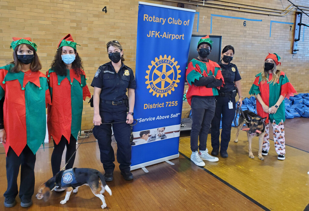 Aviation High School Kids with CBP Metropolitan Airport News