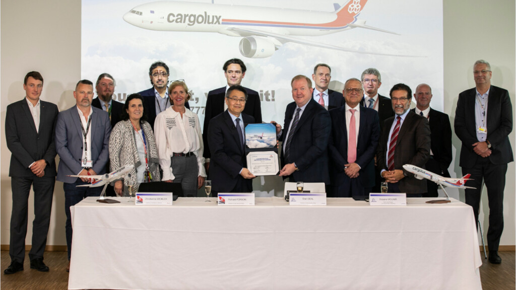 Boeing and Cargolux Finalize 777-8 Freighter Order New York Airport Boeing and Cargolux Finalize 777 8 Freighter Order 1 Metropolitan Airport News