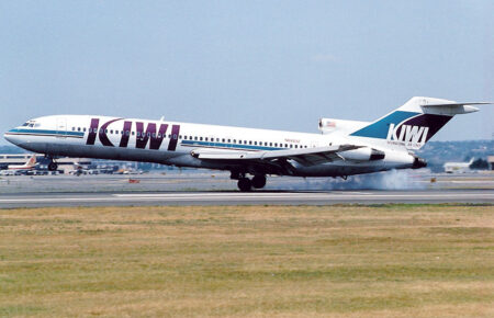 KIWI International Air Lines: Flightless Bird A Kiwi Boeing 727-200 landing at Newark International Airport in 1994