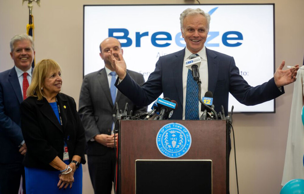 Breeze Airways Adds Flights from Long Island MacArthur Breeze Airways adds Flights from Long Island MacArthur