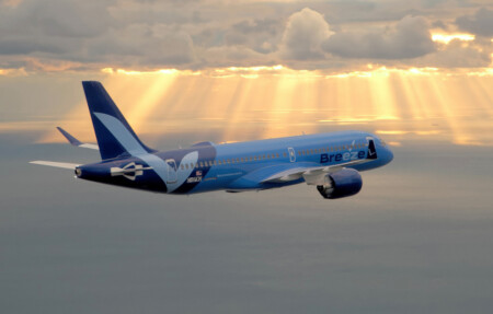 Breeze Airways Expands to Westchester County Airport Breeze A220 with Viasat Radome