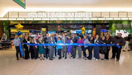 A Very NYC Themed Double Ribbon-Cutting Ceremony at Terminal 5 at JFK Bryant Park Market by Hudson at JFK Airport T5