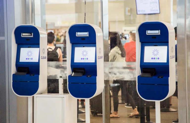 KAYAK Partners with CLEAR to Help Travelers Get Through the Holidays (and Security lines) CLEAR-New York Airports