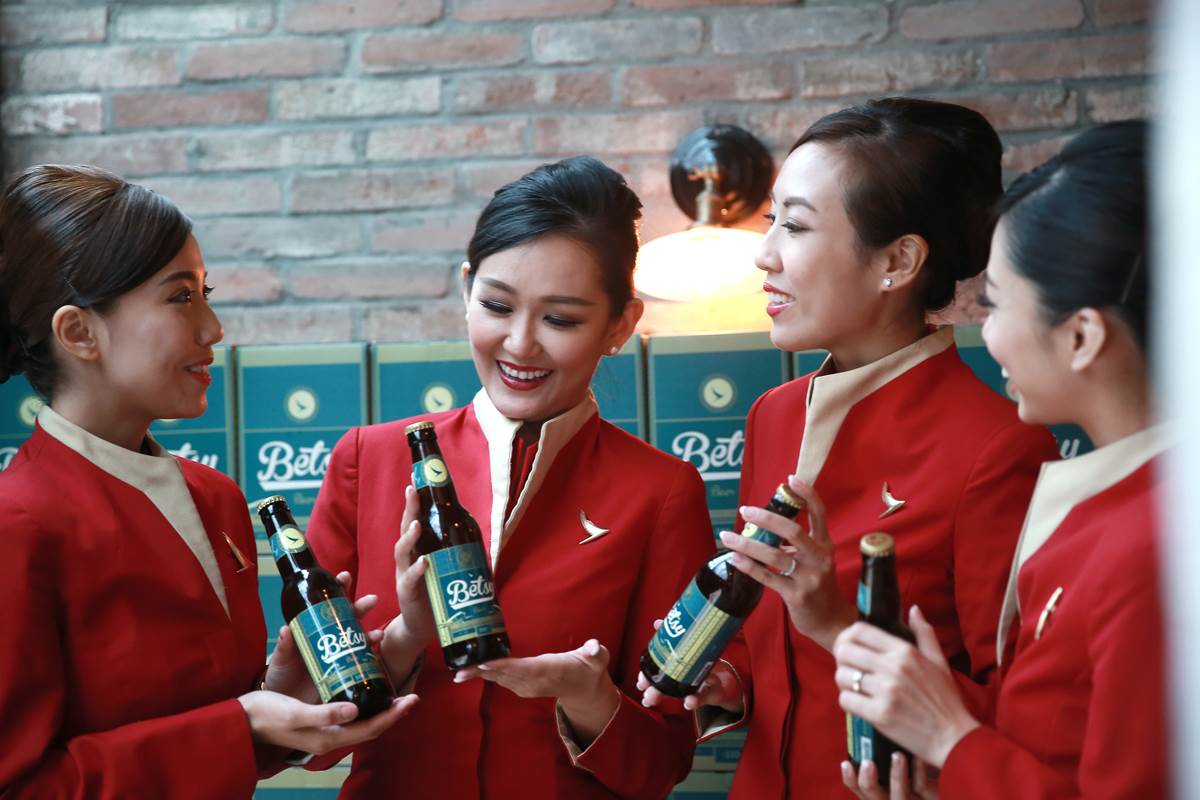 Cathay Pacific Introduces Betsy Beer 'Brewed for 35,000 feet' New York Airport Cathay Pacific Betsy Beer