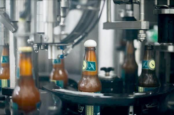 Cathay Pacific Introduces Betsy Beer 'Brewed for 35,000 feet' New York Airport Cathay Pacific Betsy Beer