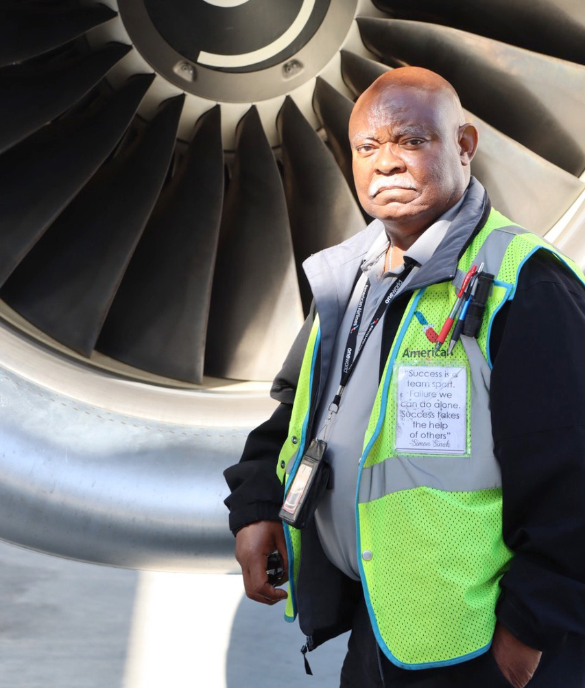 Clifford Johnson Receives Charles Taylor Master Mechanic Award New York Airport Clifford Johnson American Airlines