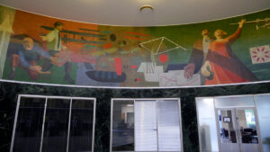 Close-up-of-Brook_s-mural-at-Marine-Air-Terminal New York Airport Close up of Brook s mural at Marine Air Terminal Metropolitan Airport News