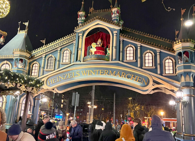 The Christmas Markets of Cologne Should Not Be Missed Cologne Christmas Market 7 Metropolitan Airport News