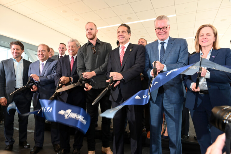 Delta Cuts Ribbon On New LaGuardia Airport Concourse Delta Cuts Ribbon On New LaGuardia Airport Concourse