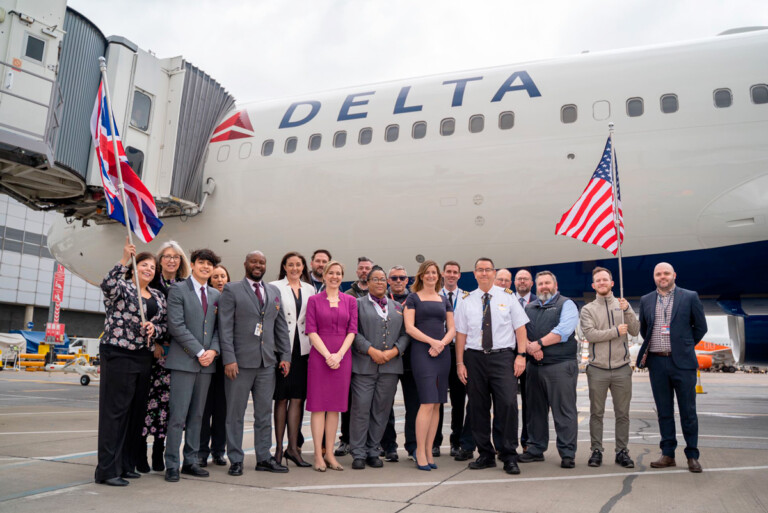 Delta people commemorate their airline's return to London's Gatwick Airport (LGW).