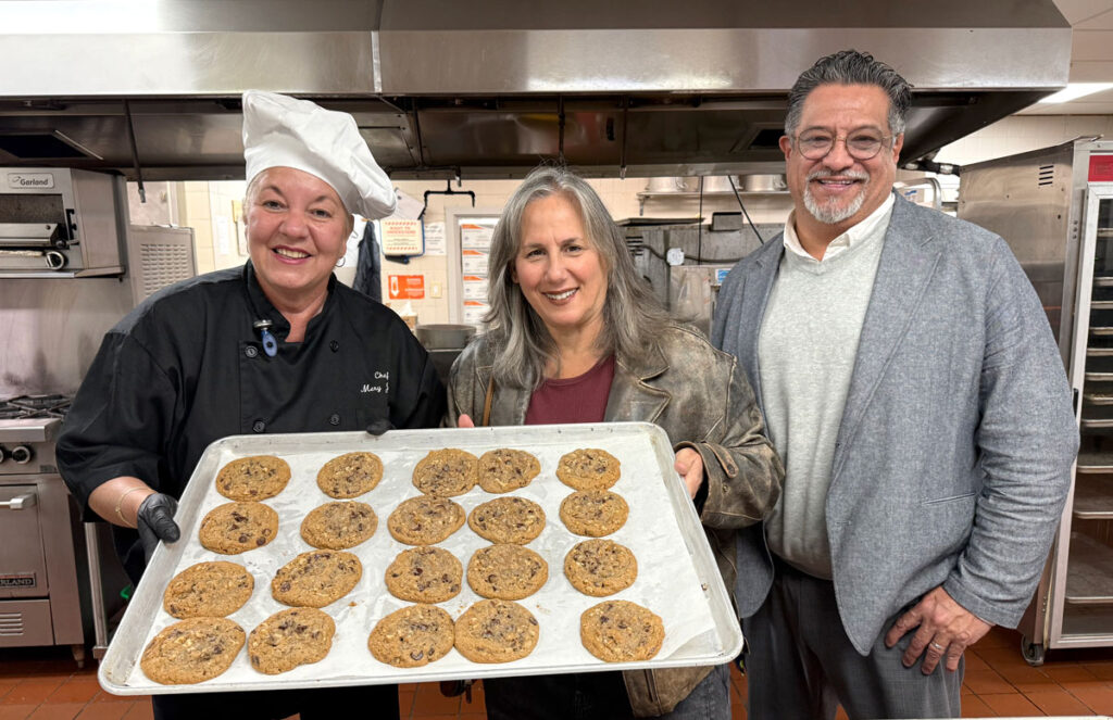 DoubleTree JFK Airport - Chocolate Chip Cookies