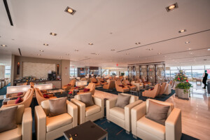 Emirates Welcomes Passengers to Its Newly Refurbed Lounge at JFK Airport New York Airport EMIRATES 2018 0806 125435 9157 JCM HDR 1 Metropolitan Airport News