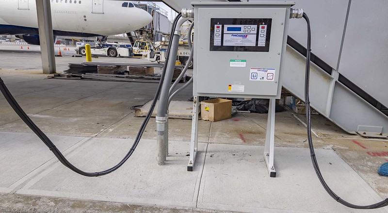 Eight Dual-Port Chargers at Terminal 4 Will Power Delta Air Lines’ Electric Airport Ground Support Equipment New York Airport Eight Dual-Port Chargers at Terminal 4 Will Power Delta Air Lines’ Electric Airport Ground Support Equipment