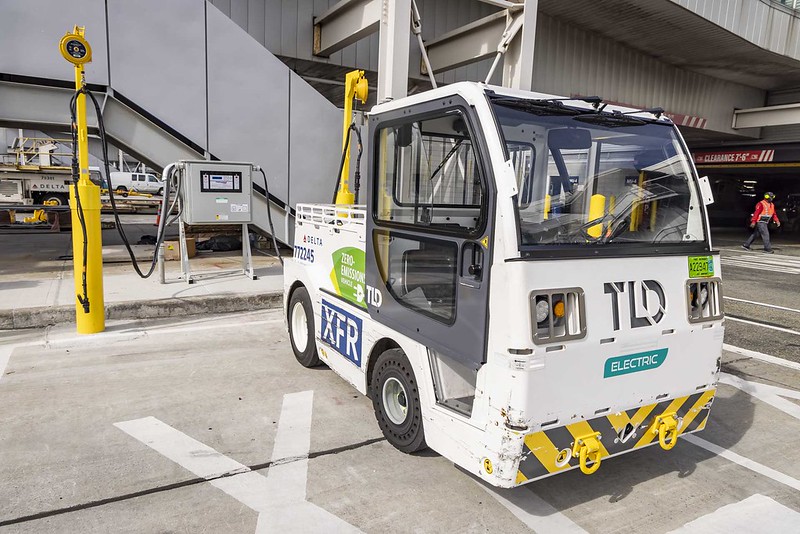 Eight Dual-Port Chargers at Terminal 4 Will Power Delta Air Lines’ Electric Airport Ground Support Equipment New York Airport Eight Dual-Port Chargers at Terminal 4 Will Power Delta Air Lines’ Electric Airport Ground Support Equipment