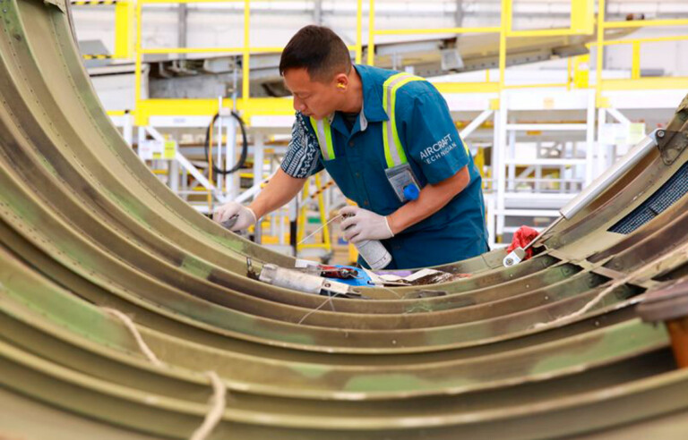 Hawaiian Airlines Joins Embry-Riddle’s SkillBridge Program to Train, Employ Transitioning Military Personnel Hawaiian Airlines Joins Embry-Riddle’s SkillBridge Program