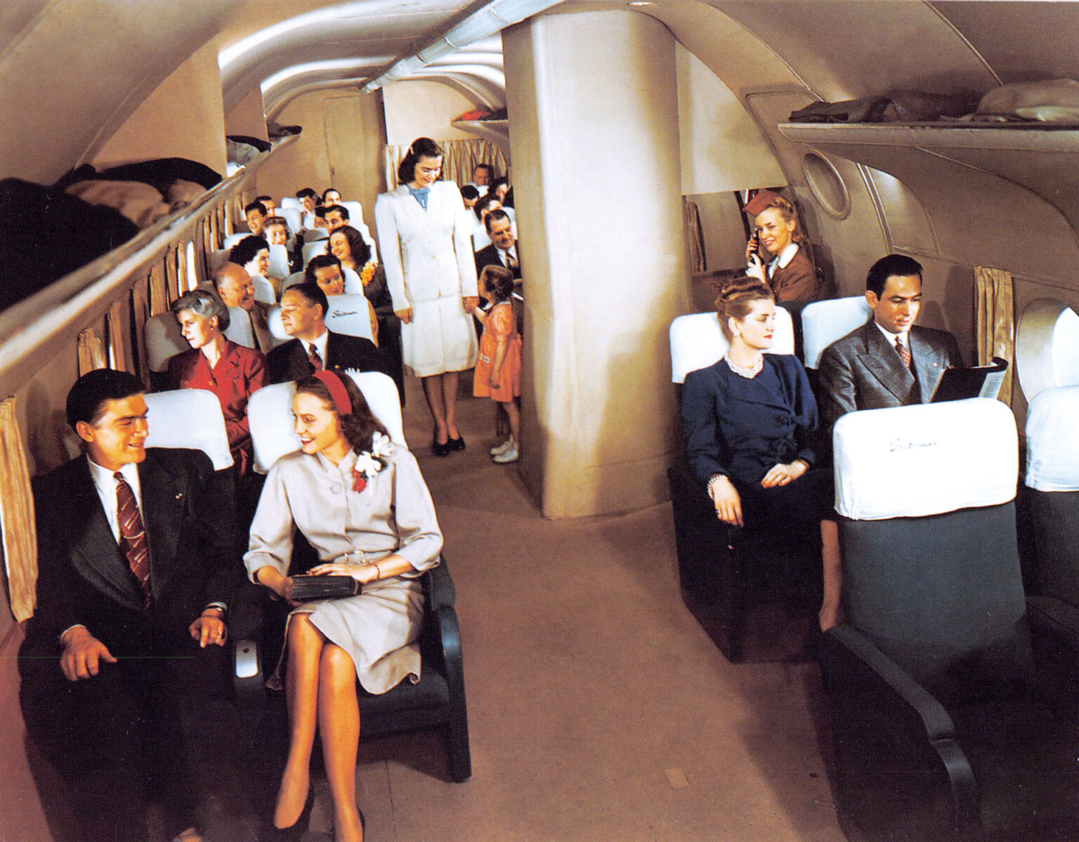 Travel By Air, The Golden Years: 1920s-1960s Interior passenger compartment of a Boeing Stratocruiser c.1951