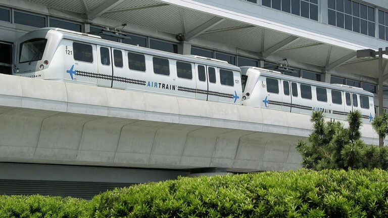 Alstom’s AirTrain has been transporting millions of passengers and employees between JFK Airport terminals since 2003 (ALSTOM)