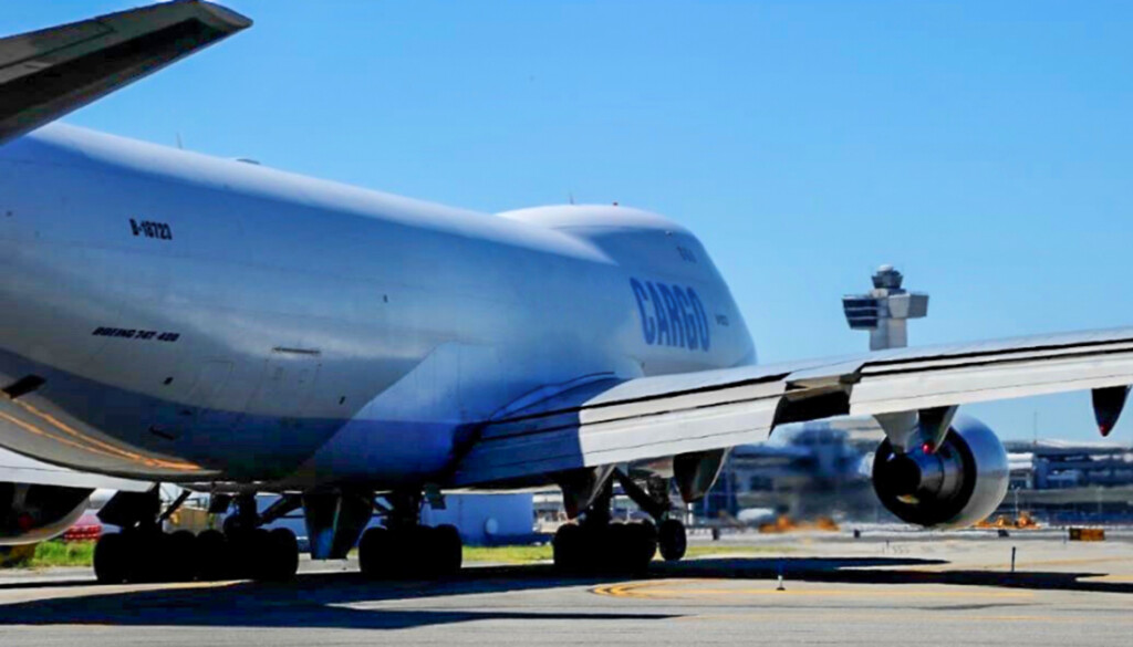 JFK, Newark Liberty Air Cargo Helping Sustain Nation’s Health New York Airport JFK Newark Liberty Air Cargo Helping Sustain Nation’s Health 2 Metropolitan Airport News