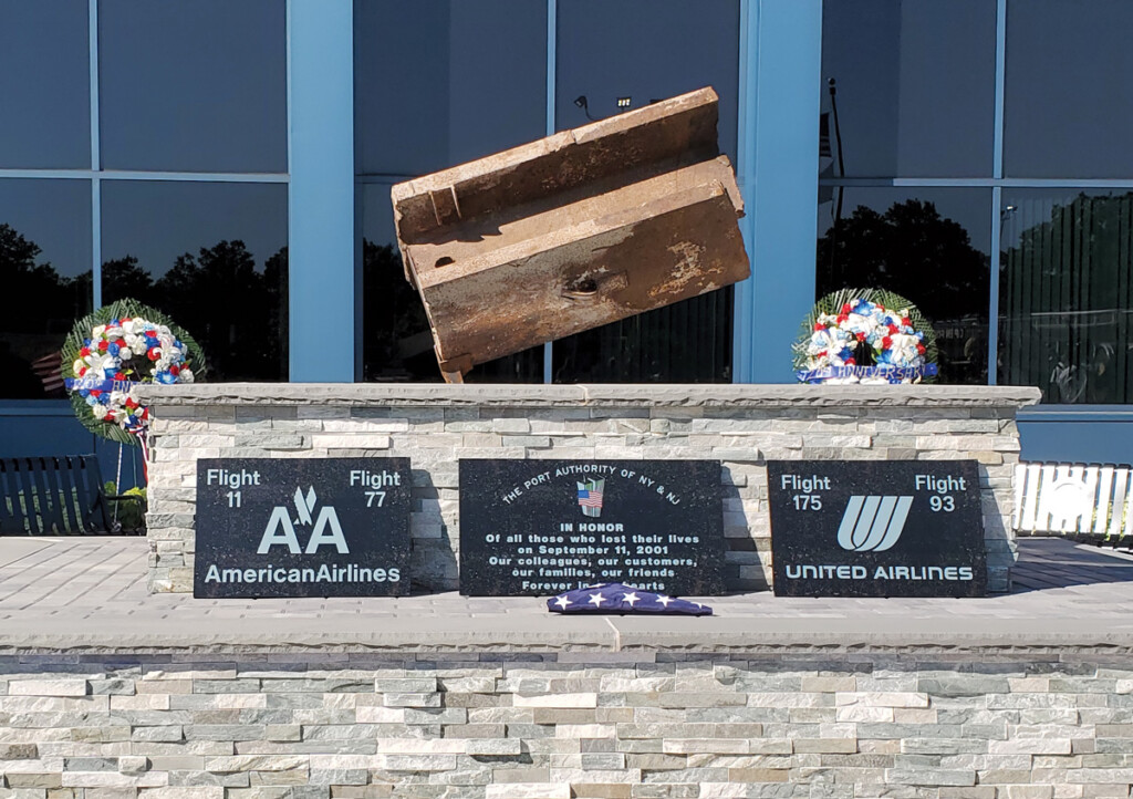 Airport Volunteers – Stepping Forward New York Airport JFKChamber 9-11 Memorial