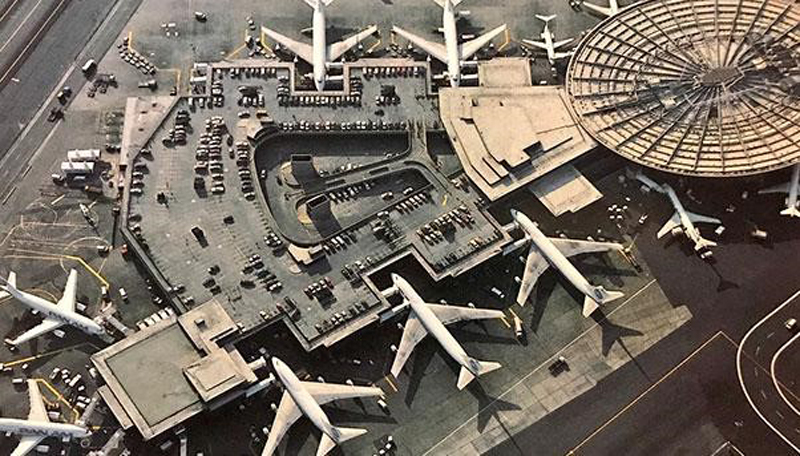 Celebrating Pan Am's Worldport 60th Anniversary New York Airport JUNE WEB13 PAN AM WORLD PORT OVERHEAD Metropolitan Airport News