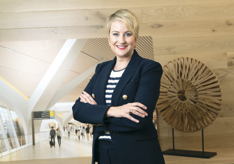 Transforming a Global Gateway Jennifer Aument CEO NTO at JFK