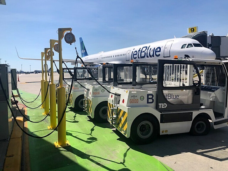 JetBlue Introduces the Largest Electric Ground Service Equipment (eGSE) Fleet at New York’s JFK International Airport JetBlue Introduces the Largest Electric Ground Service Equipment (eGSE) Fleet at New York’s JFK