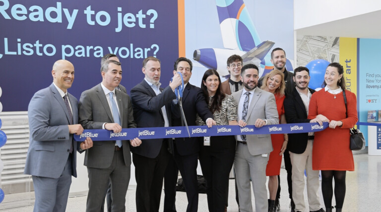 Jetblue T5 ribbon cutting