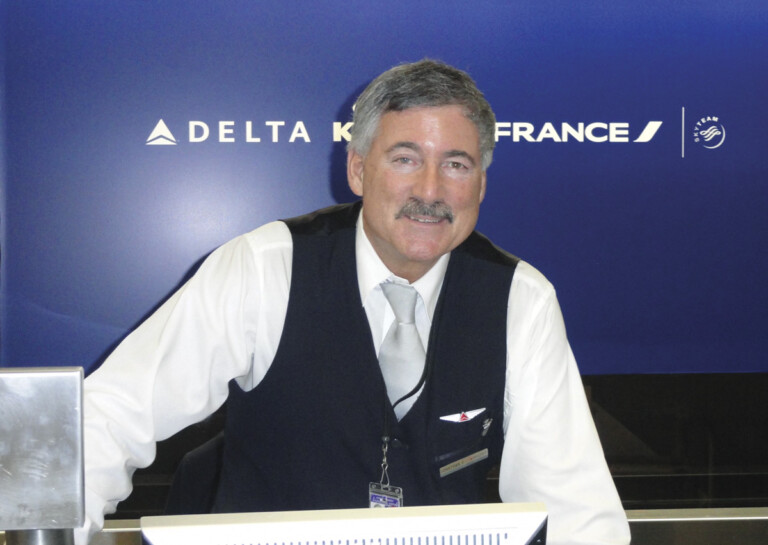The Golden Age of Airline Employment Jonathan Katz Delta Air Lines