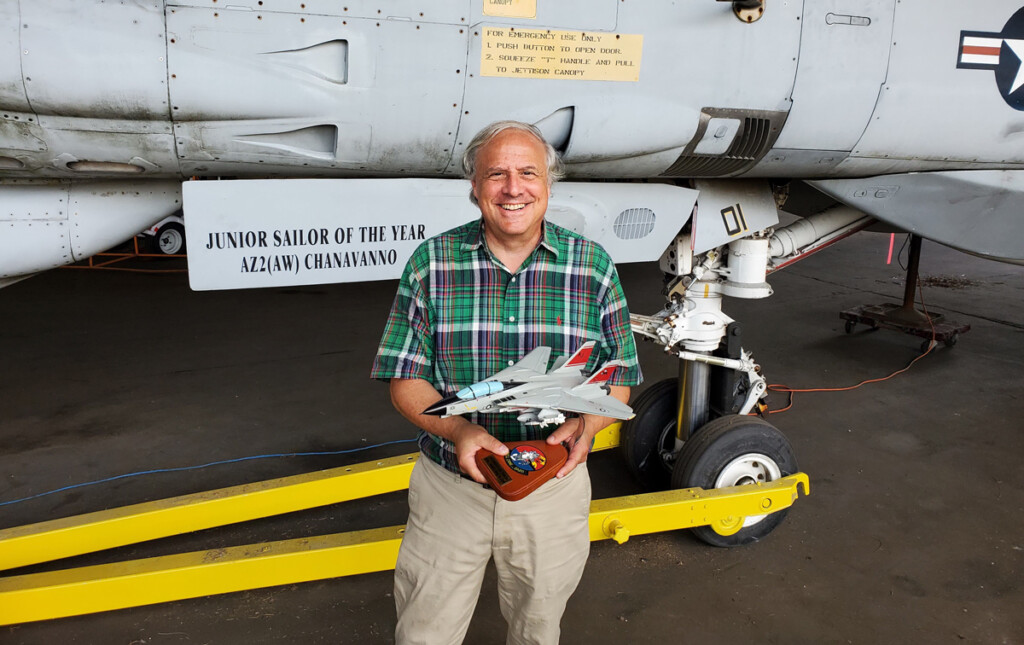 A Sneak Peek at the Newly Restored Navy F-14D Tomcat New York Airport Josh and the F-14