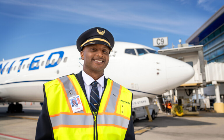 United Launches Industry-leading Program to Provide Active-duty U.S. Military Pilots Conditional Job Offers New program gives access to First Officer jobs while candidates complete their military service