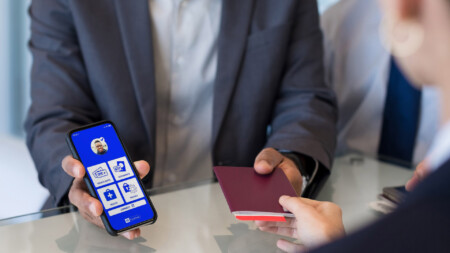 LATAM Implements A Pilot Health Passport On International Routes