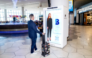 LGA-TERMINAL-B-HOLOGRAM-2 New York Airport LGA TERMINAL B HOLOGRAM 2 Metropolitan Airport News