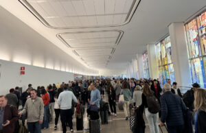 LGA Terminal B Lines