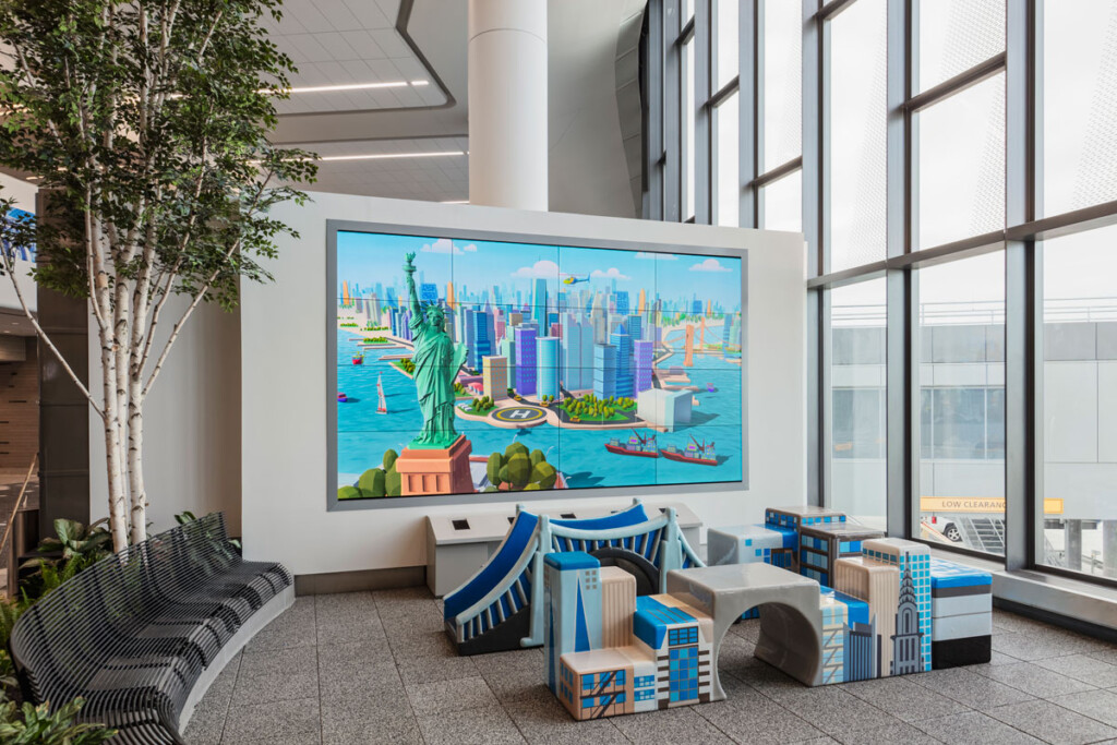 LaGuardia Gateway Partners Opens 2nd Phase of the Western Concourse in the New Terminal B, Closing Final Gates of Original 60's Era Central Terminal Building New York Airport LaGuardia Gateway Partners 504 Metropolitan Airport News