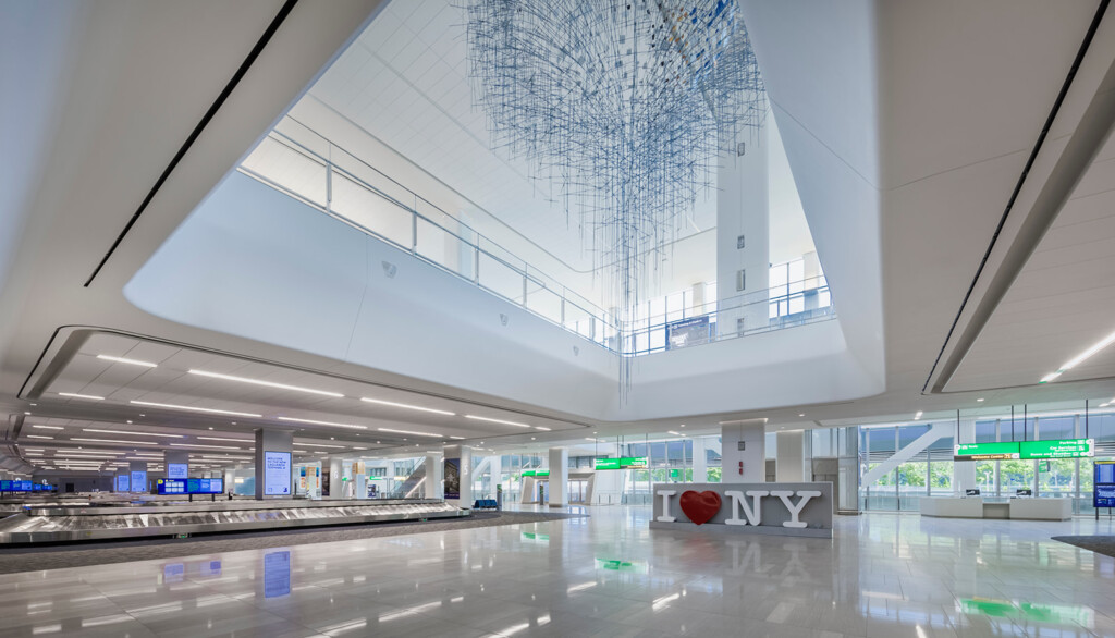 LaGuardia Gateway Partners Terminal B 505 Metropolitan Airport News