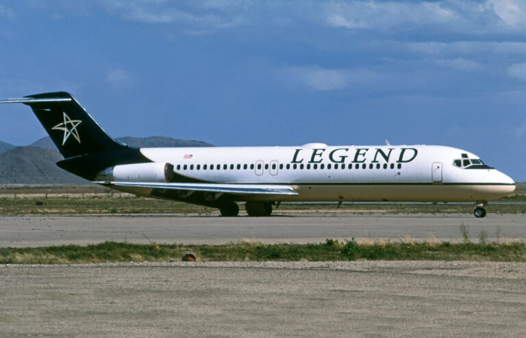 Legend Airlines McDonnell Douglas DC-9-32