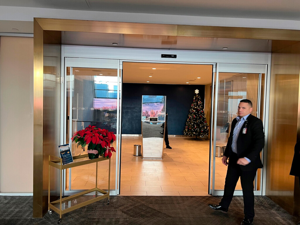 Condor Airlines Moves into New Home at JFK Airport New York Airport Lounge T7 JFK 02 Metropolitan Airport News