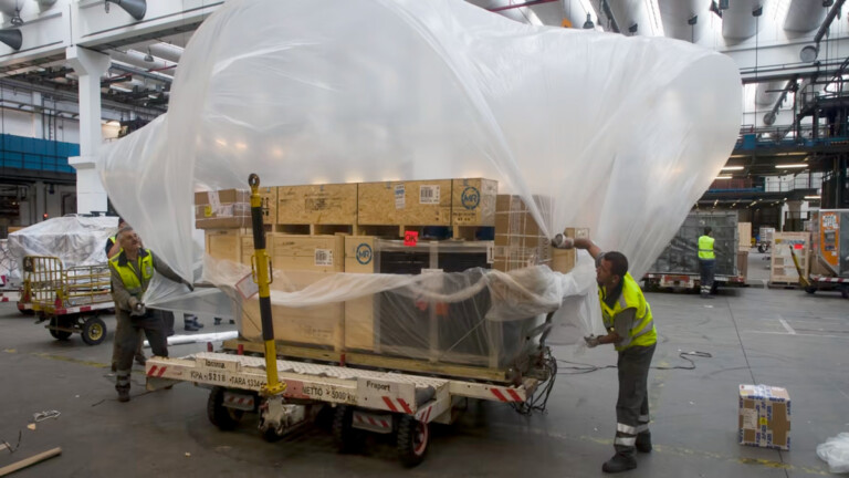 Lufthansa Cargo Environmental Plastic