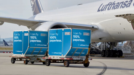 Lufthansa Cargo and Kuehne+Nagel Pioneer Paperless Freight Transportation With an All-digital Shipment Flow Lufthansa Cargo Paperless Freight